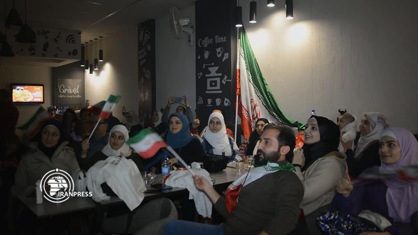 Iranpress: Iranians in Damascus celebrate football victory