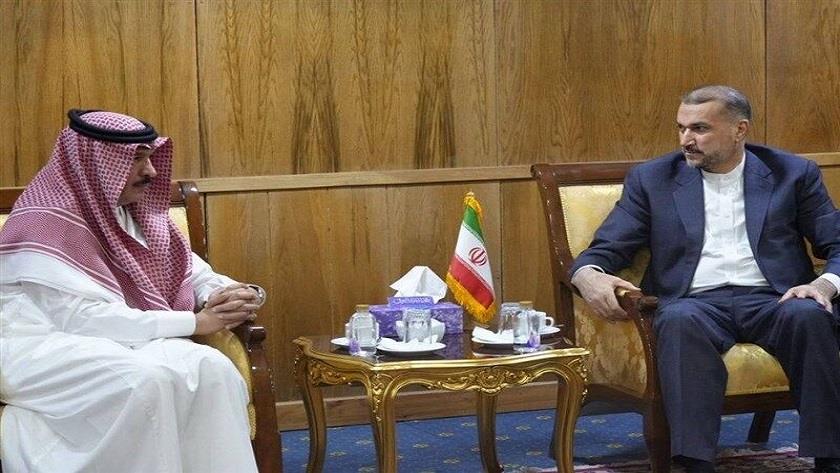 Iranpress: Iran FM: Tehran, Riyadh bilateral cooperation to benefit region