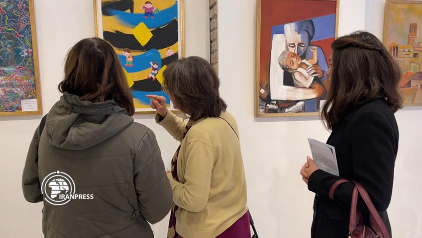 Iranpress: Iranian Artists showcase artworks at Rome