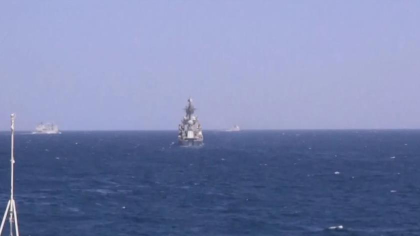 Iranpress: Yemen Armi targets US tanker in Red Sea