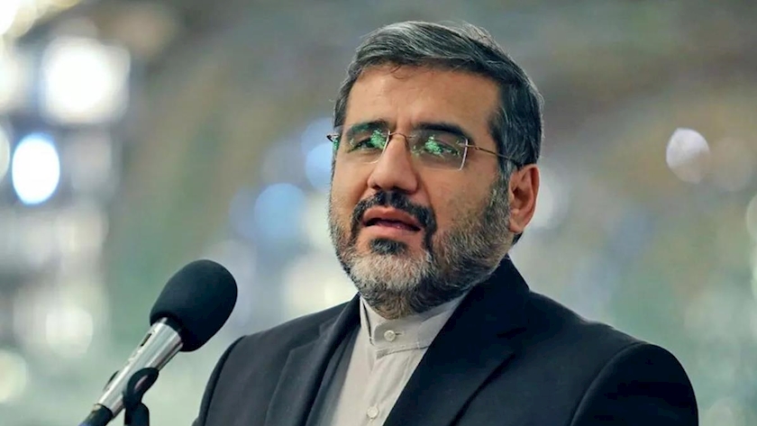 Iranpress: Iran urges OIC members for practical measures to end Gaza crisis
