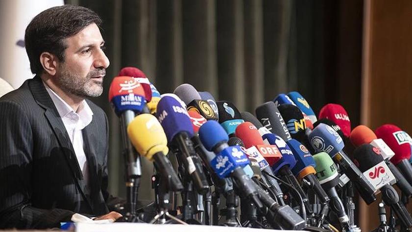 Iranpress: Constitutional Council: 230,000 public observers to monitor March 1 elections