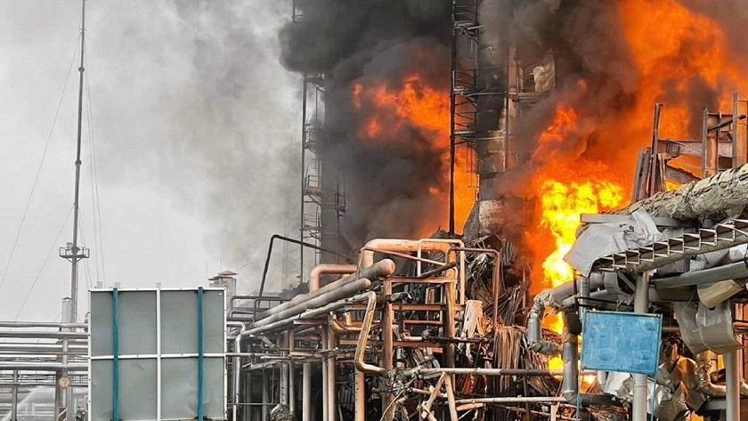 Iranpress: Explosion of oil refinery furnace in southern Iran