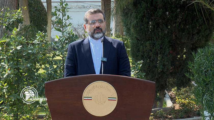 Iranpress: Culture Minister says 5 Million estimated to visit Iran Int