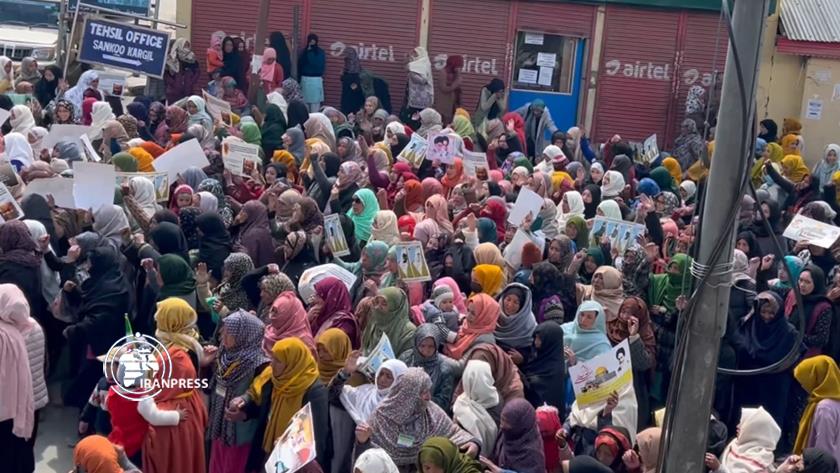 Iranpress: International Quds Day rally in Kashmir 