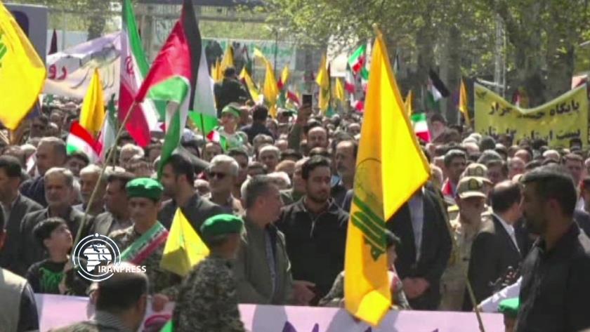 Iranpress: Iranians show solidarity with Palestine on International Quds Day 