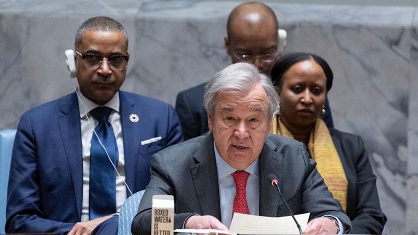 Iranpress: Guterres calls for preventing further escalation at UNSC meeting
