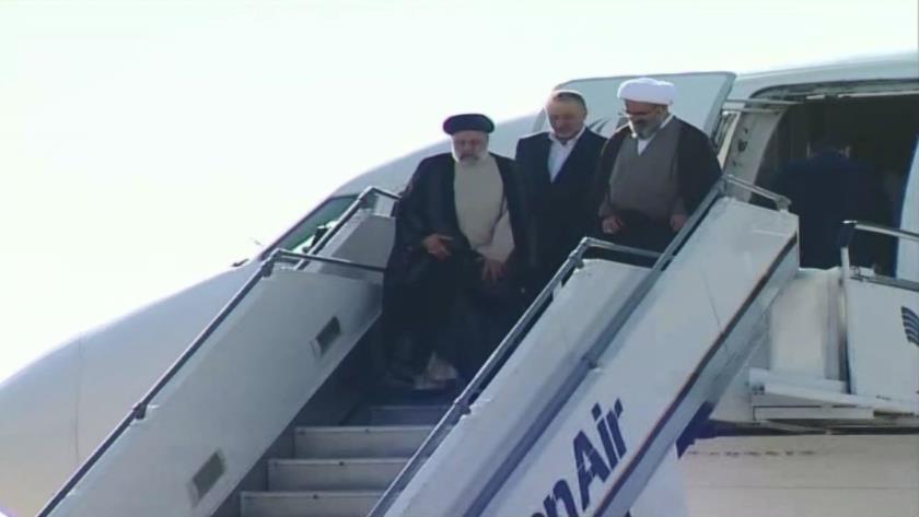 Iranpress: President Raisi arrives in Semnan province