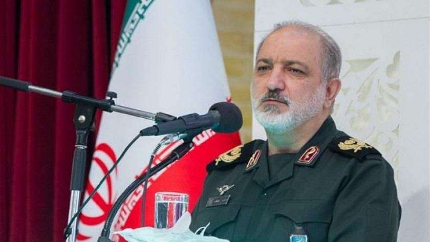 Iranpress: Iran ready to answer possible Israeli attack on nuclear sites: Commander