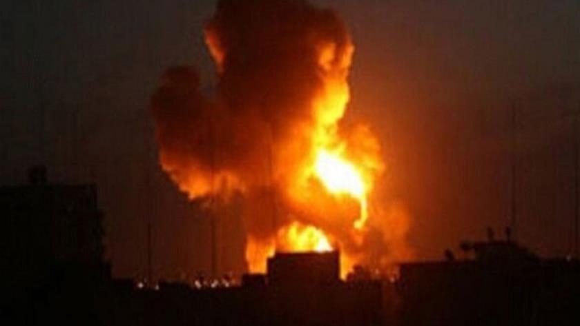 Iranpress: Explosion heard in central Iran