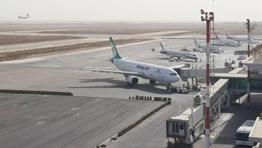 Iranpress: Iranian airlines cancel flights temporarily