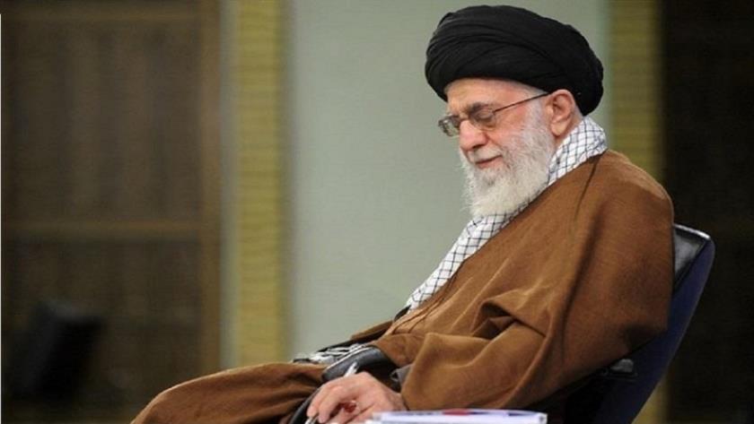 Iranpress: Leader extends condolences over former VP