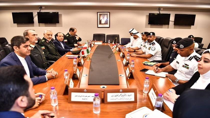Iranpress: Iran, Kuwait confer on security of maritime borders