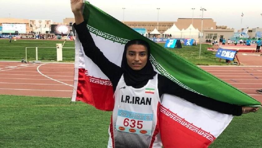 Iranpress: Iranian woman hurdler wins gold medal in Asian games