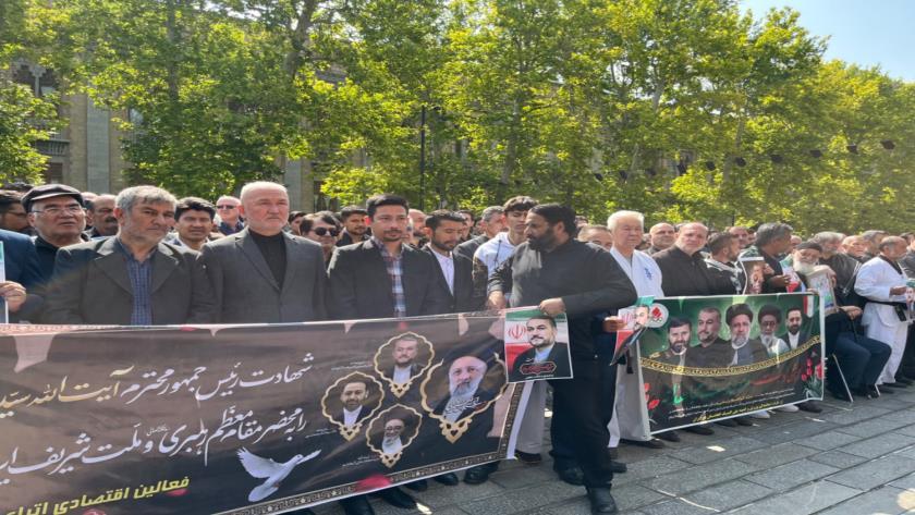 Iranpress: People in Tehran bid farewell to martyred Amir-Abdollahian