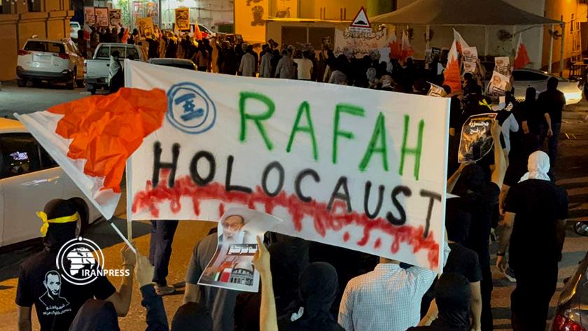 Iranpress: Bahrainis stage night time protest to condemn Zionist crimes in Rafah