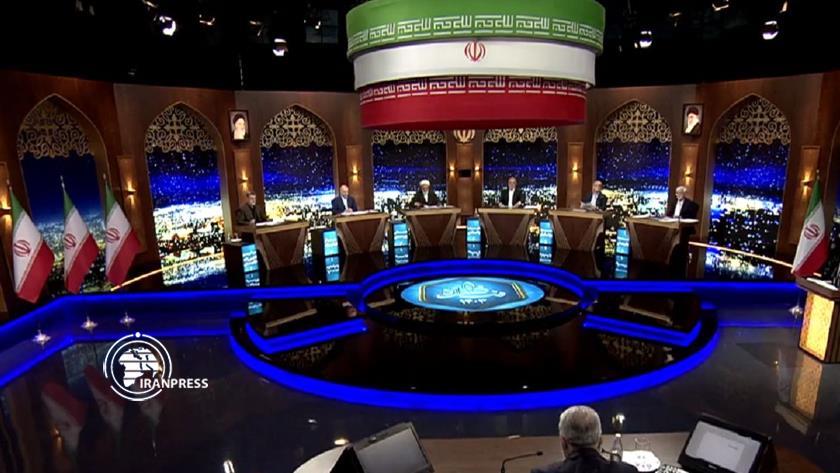 Iranpress: Iranian Presidential Candidates Delineate Economic Views in Televised Debate