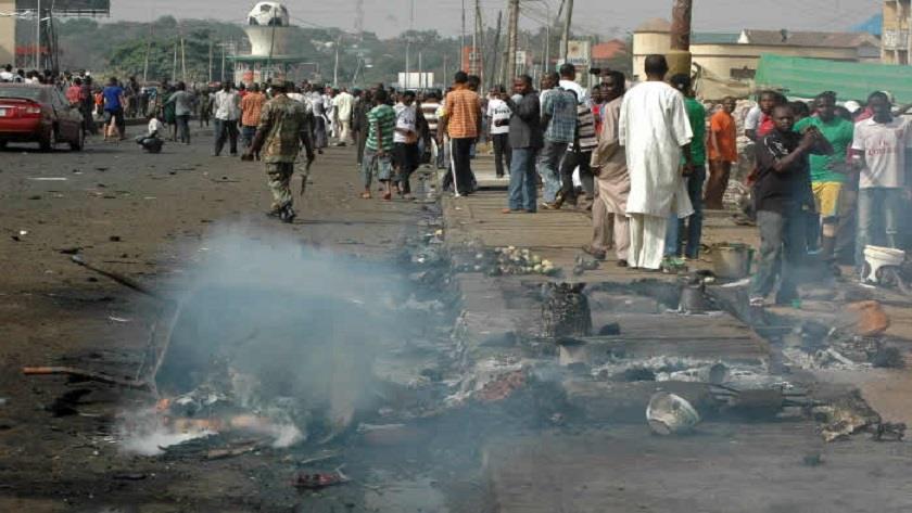 Iranpress: Women Suicide Attackers Explode Bombs in Nigeria