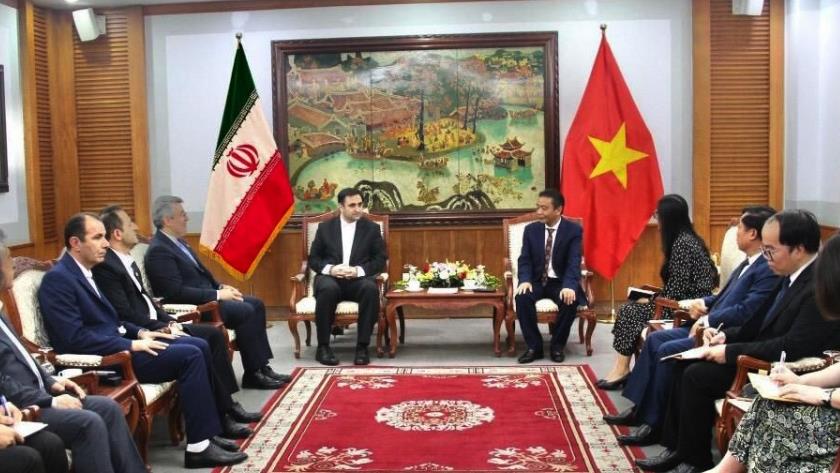 Iranpress: Iran and Vietnam Strengthen Tourism Ties, Explore Visa-Free Travel