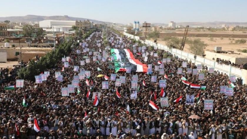 Iranpress: Yemenis stage With Gaza mass marches in San