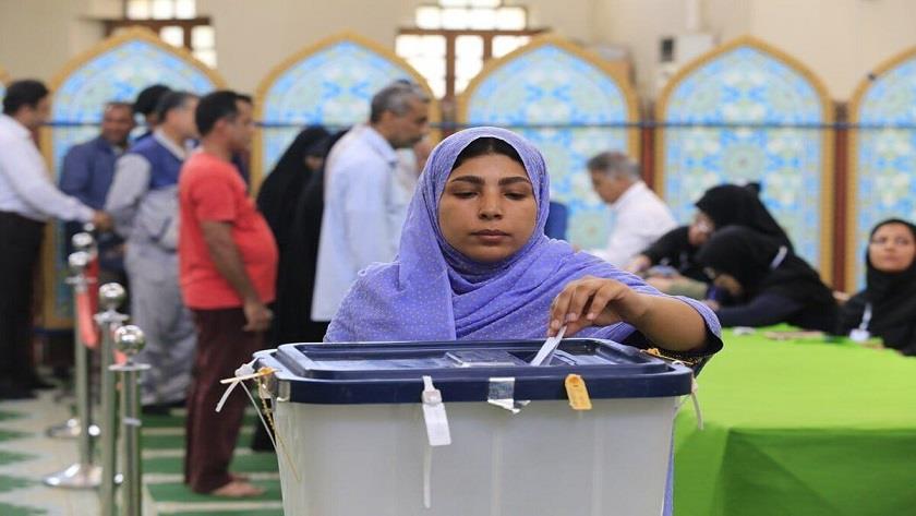 Iranpress: Iranian Presidential Election Runoff Extended by Midnight