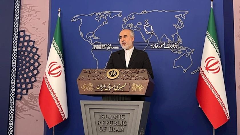 Iranpress: Expansion of Ties with Neighbors, Region; President Raisi