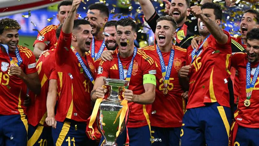Iranpress: Oyarzabal Winner Earns La Roja Record Fourth EURO Crown