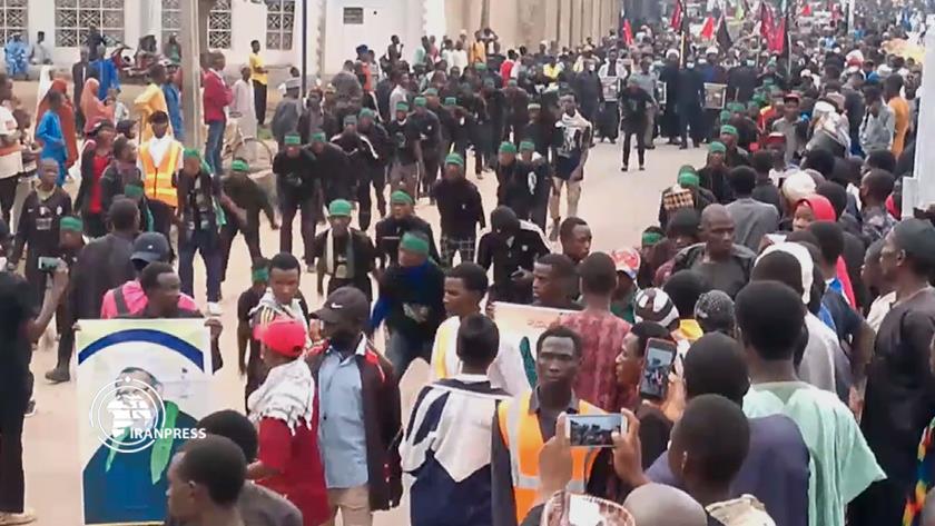 Iranpress: Ashura march in Zaria, Nigeria