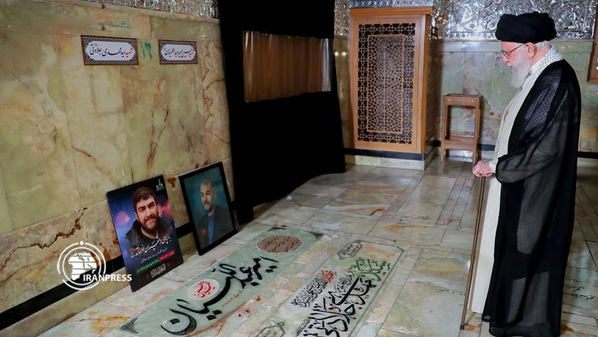 Iranpress: Leader Pays Visit to Some of Iranian Renowned Martyrs Graves