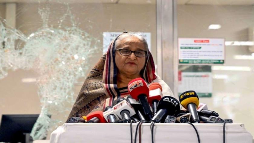 Iranpress: Sheikh Hasina Resigns, Flees PM Palace in Dhaka 