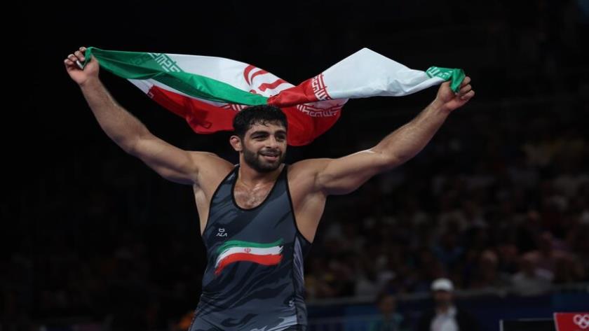 Iranpress: Saravi Wins Gold Medal in Greco-Roman Wrestler in Paris Olympics