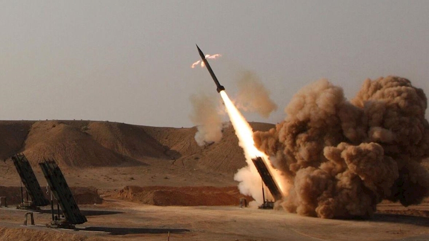 Iranpress: UK, Egypt Issue NOTAM Over Iran, Lebanon Airspace