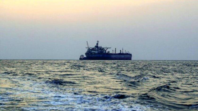 Iranpress: Embry Says Yemeni Drone Hits  Ship in Red Sea 