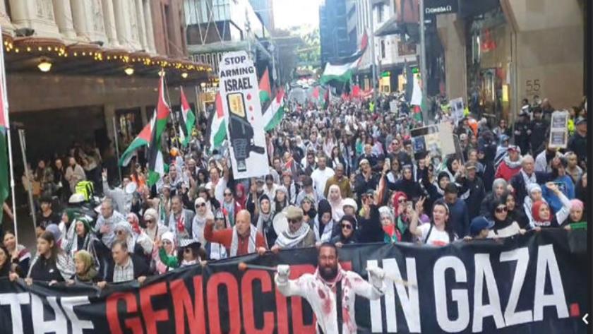 Iranpress: Pro-Palestinians Protests Held in Sydney to Slam Israeli Massacres in Gaza