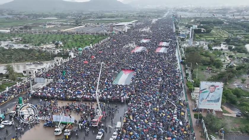 Iranpress: Yemeni In-Million Congregation in Support of Palestine