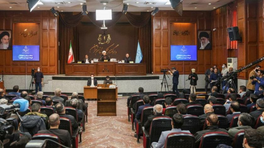 Iranpress: Iranian Court Holds New Trial Session for MKO Terrorists in Tehran