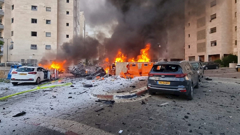 Iranpress: Three Explosions Reported in Tel Aviv