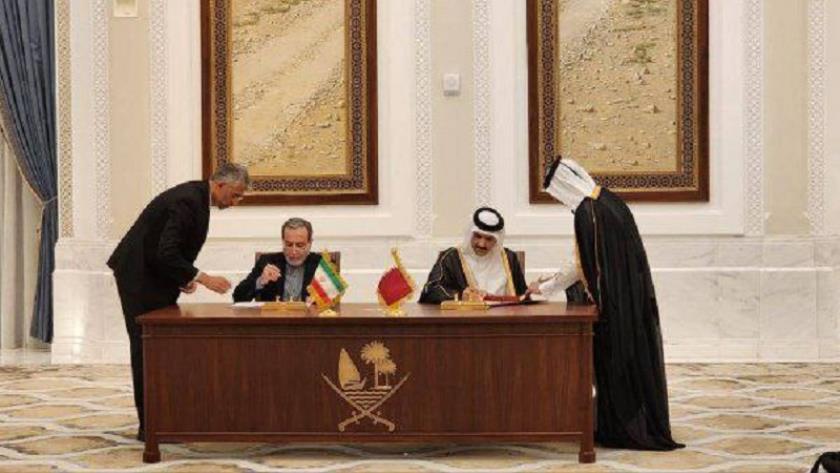 Iranpress: Iran and Qatar sign 6 Cooperation Documents