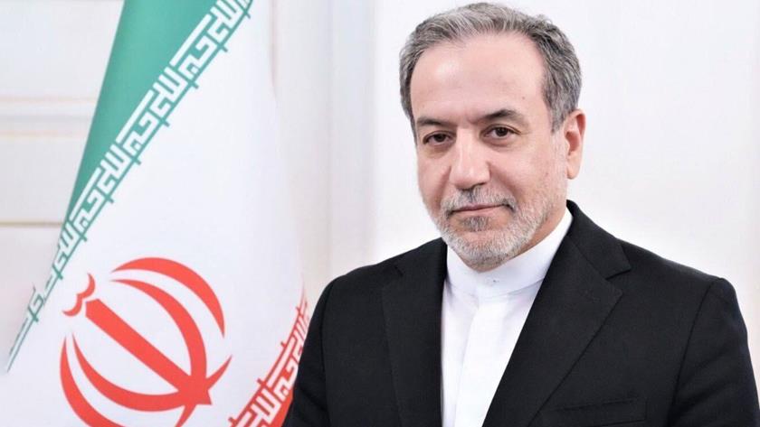 Iranpress: Iranian Foreign Minister Stresses "Strong Region" and Prioritizes Regional Diplomacy