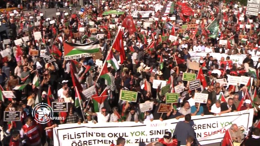 Iranpress: Turkish People Hold Rallies to Condemn Israeli Crimes