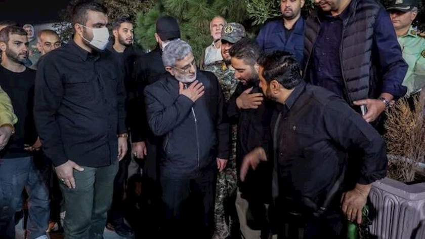 Iranpress: General Ghaani Attends Ceremony Held in Tehran for Martyr General Abbas Nilforoushan