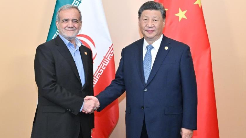 Iranpress: China’s Xi Pledges to Boost Ties With Iran in talks with Pezeshkian