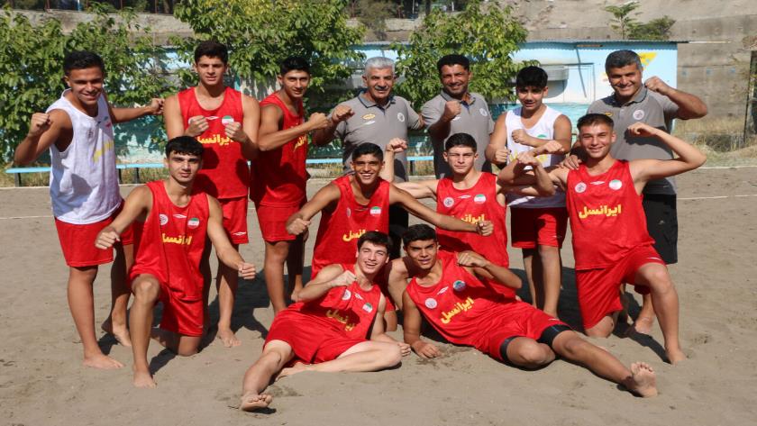 Iranpress: Iran’s Youth Beach Handball Team Claims Asian Championship 2024