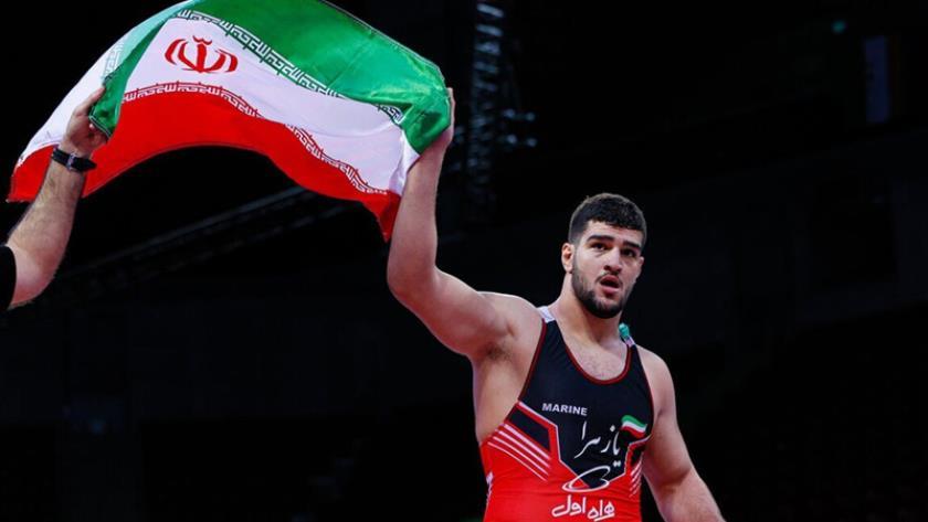 Iranpress: World U-23 Wrestling; Iranian Athlete Snatches Gold Medal