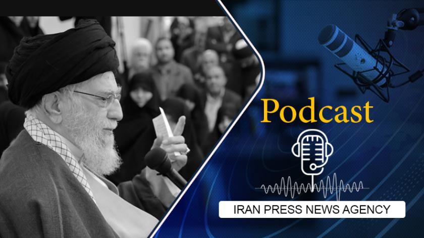 Iranpress: Podcast: Leader Hails Fars Province as Symbol of Faith, Art, Heroism