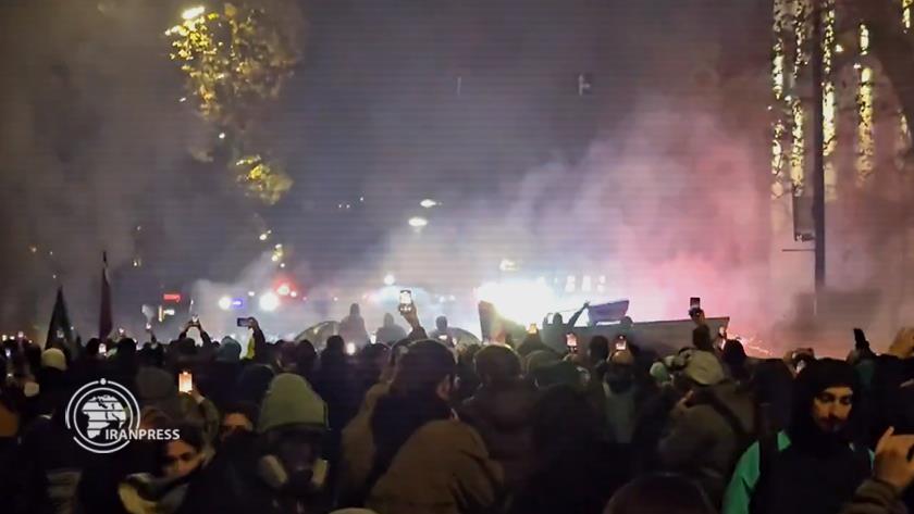 Iranpress: Protesters Rally Outside Georgian Parliament After EU Rejection of Election Results