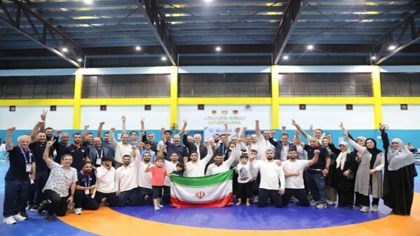 Iranpress: Iranian Wrestlers Win C