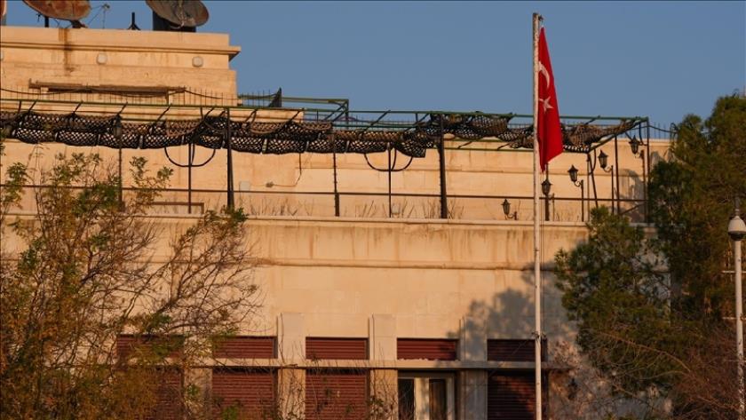 Iranpress: Turkish Embassy in Damascus Resumes Operation