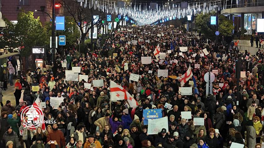 Iranpress: Protesters in Tbilisi Rally for 24th Day in Support of EU Accession