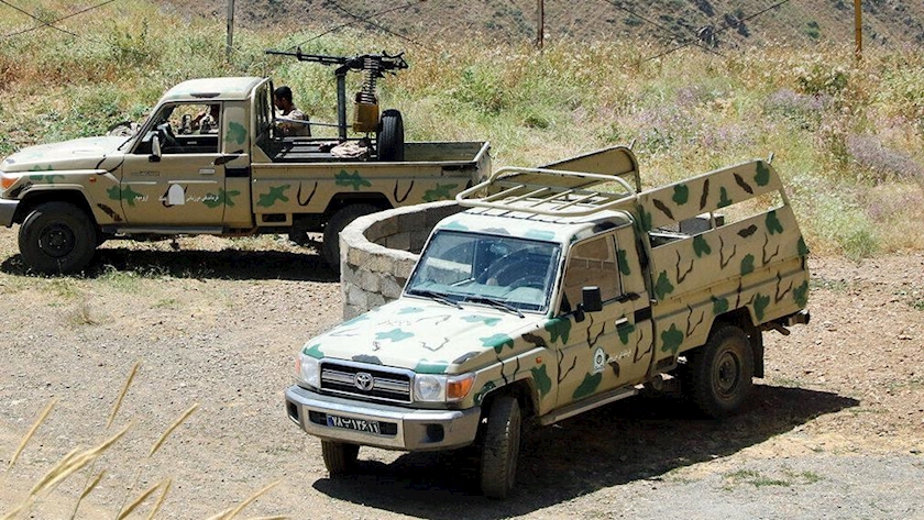 Iranpress: Iranian Border Forces Seize Nearly One Ton of Narcotics in Sistan and Baluchestan